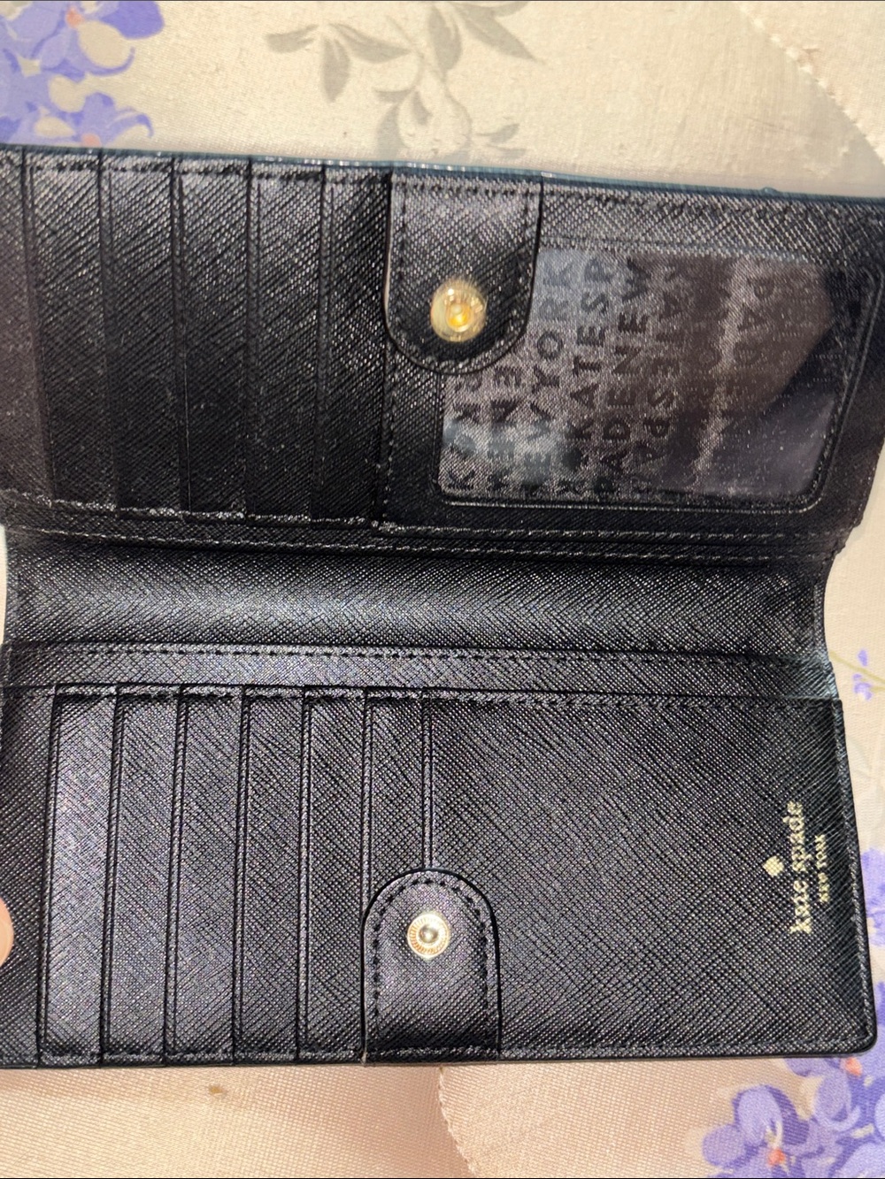 Kate Spade Striped Leather Continental Wallet Women’s Authentic - Picture 9 of 13